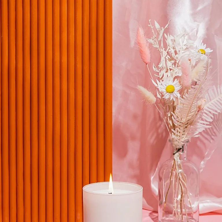 Le charme des calendriers de l'après avec des bougies