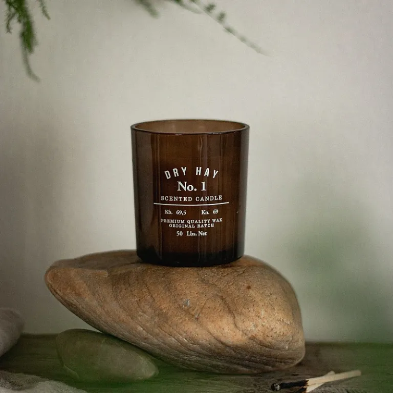 Sublimez votre intérieur avec un bougeoir doré : l’accessoire déco incontournable