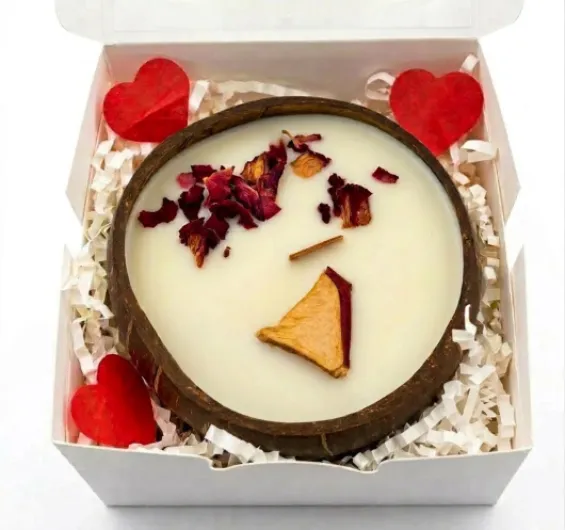 Bougie parfumée artisanale en noix de coco – Cire de soja 100% végétale, ~40 h – Végan, sans phtalates/CMR – À planter (graines + terreau inclus) – MAFLOREA (Pomme d’Amour - Édition Cadeau Premium)