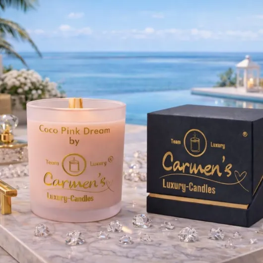 Coco Pink Dream Bougie en cire de coco faite à la main avec parfum de baie de noix de coco dans un verre de luxe